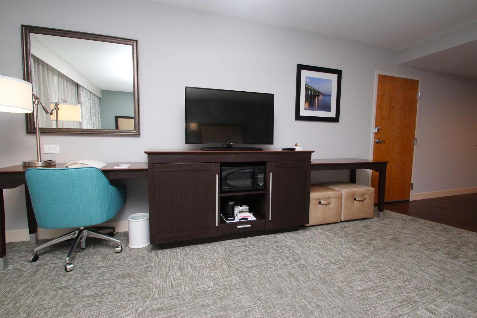 Hampton Inn- Suffolk Exteriér fotografie